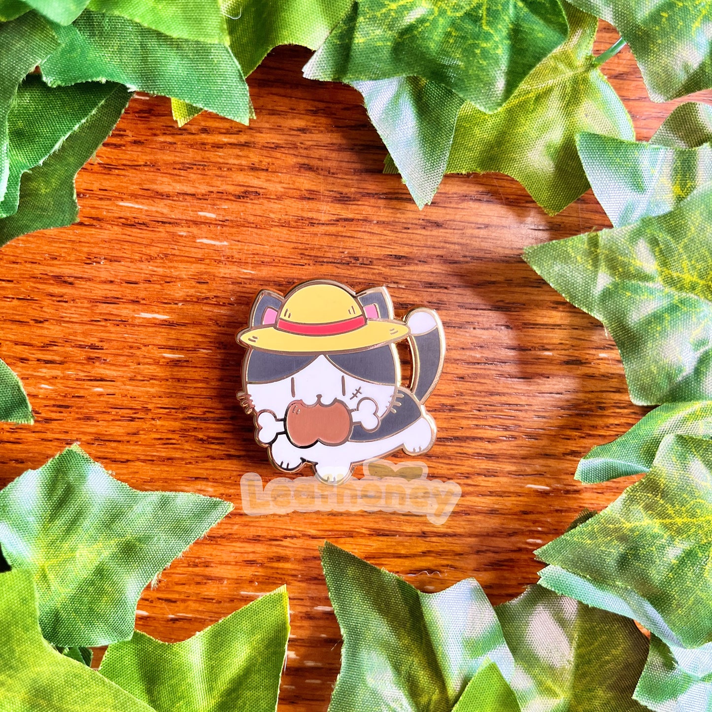 Straw Hat Cat Enamel Pin