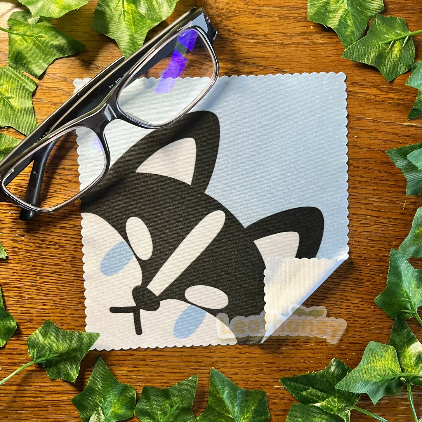 Peeking Omu & Friends Microfiber Cloth