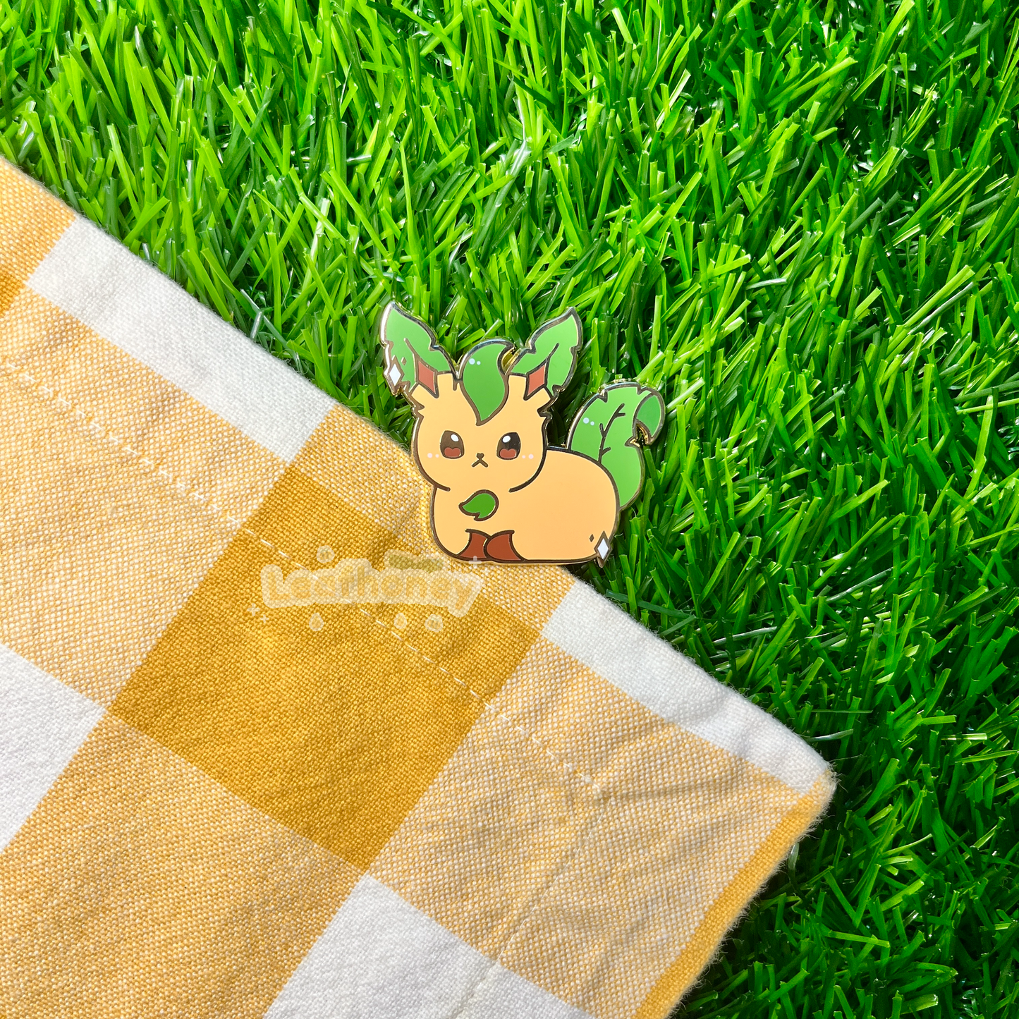 Elemental Fox Loaf Enamel Pin